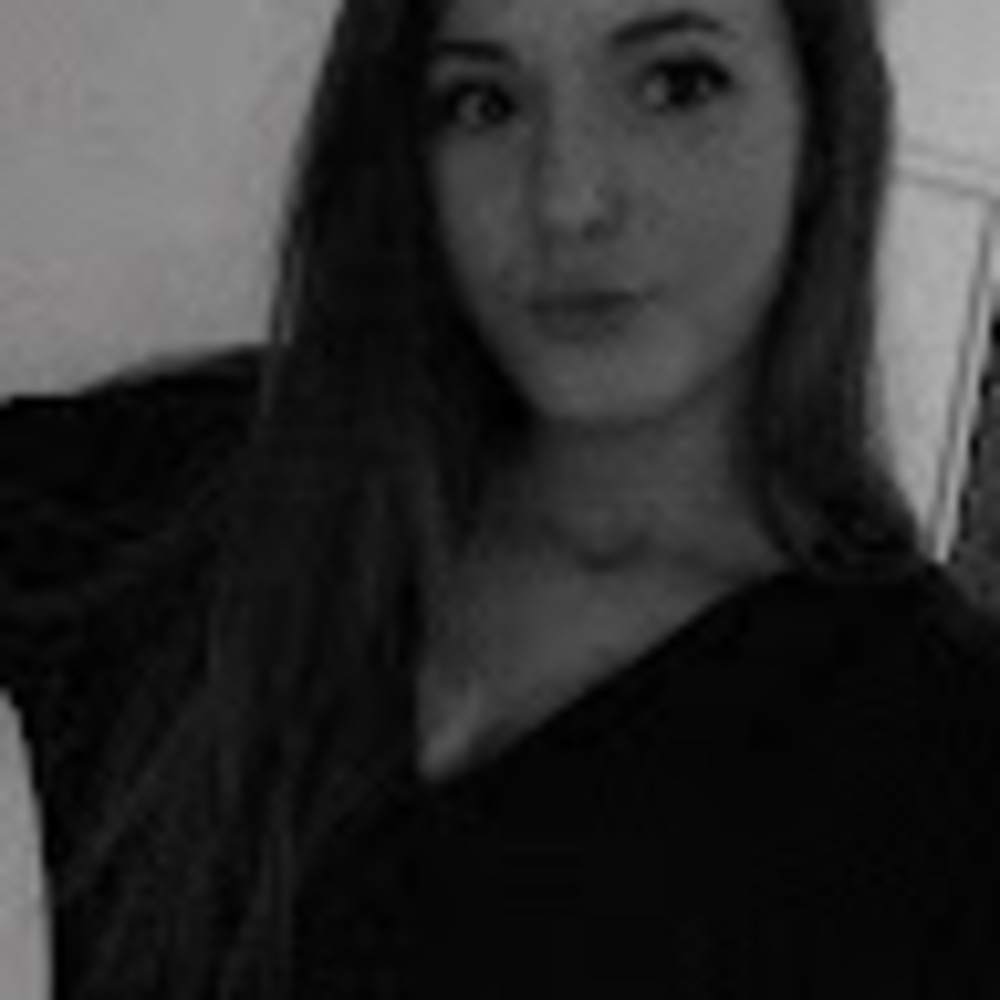 Meet your Posher, Lorina